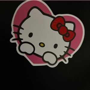 Hello Kitty Heart Topper